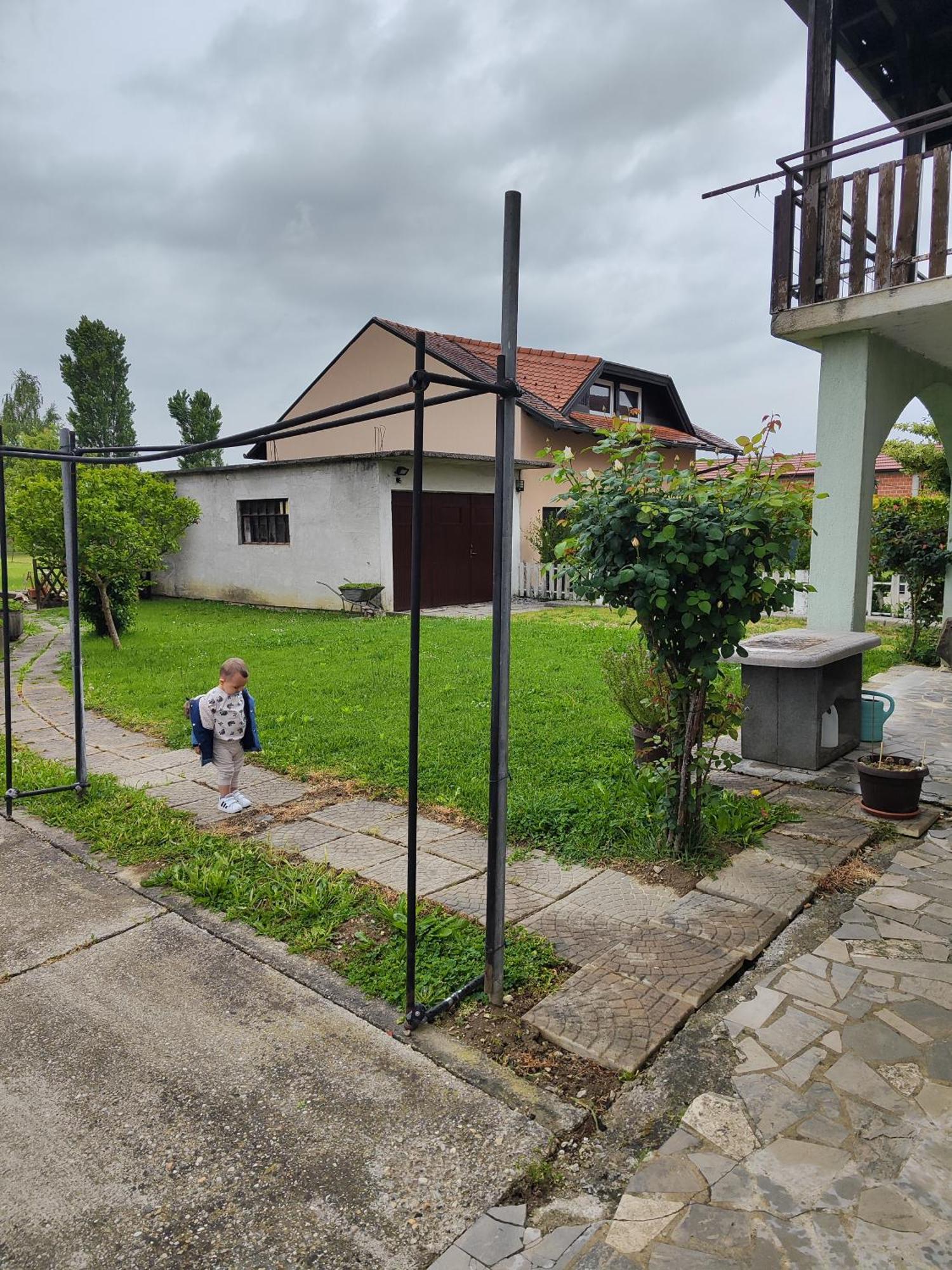 Ruhige Unterkunft Sesvete Exterior photo